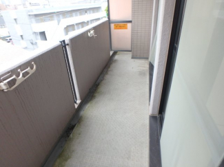 陽当たり良好なバルコニーです