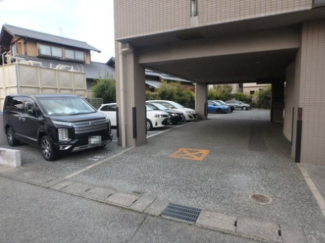 駐車スペースもあります