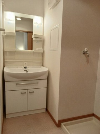 コンパクトで使いやすい洗面所