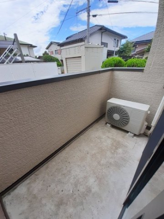 お洗濯にも便利なバルコニー付き