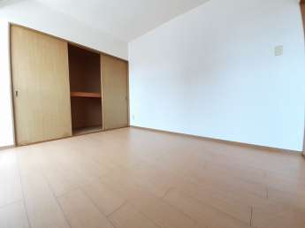 【収納】