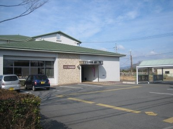 加東市中央図書館まで1,130ｍ