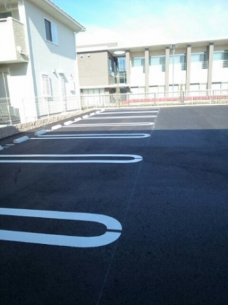 【駐車場】