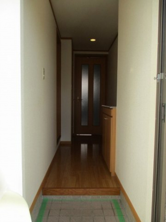 シンプルで使いやすい玄関です