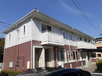 落ち着いた雰囲気の外観です