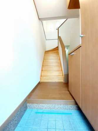 シンプルで使いやすい玄関です