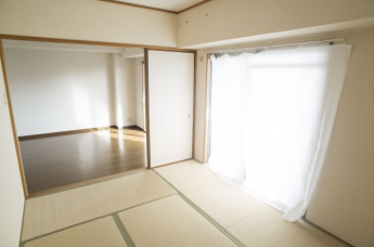 【寝室】