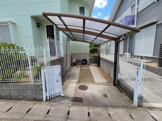 カーポート付き