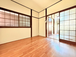 【居間・リビング】