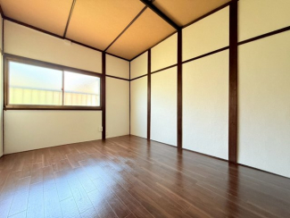 【寝室】