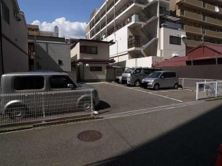 ガレージ１０１の画像
