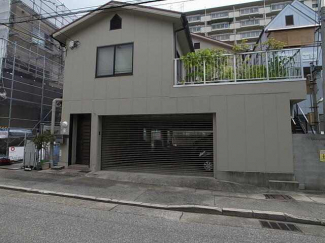 山本ガレージの画像