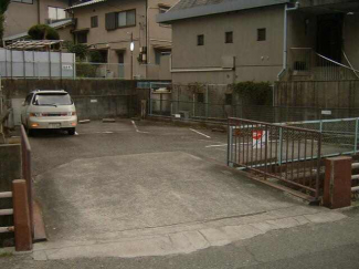 大岡ガレージの画像