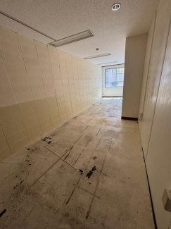 リーストラクチャートアウエストの画像