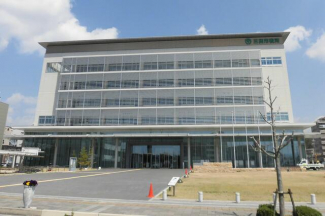 三田市役所まで1181m