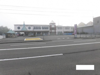 認定こども園育英第二幼稚園まで223m