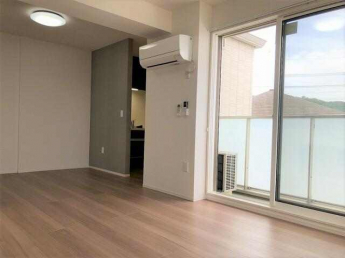 新居浜市久保田町３丁目のアパートの画像