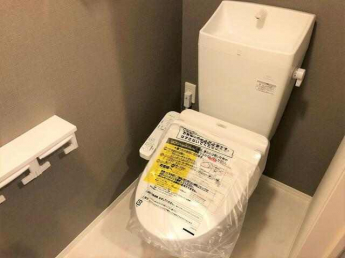 新居浜市久保田町３丁目のアパートの画像