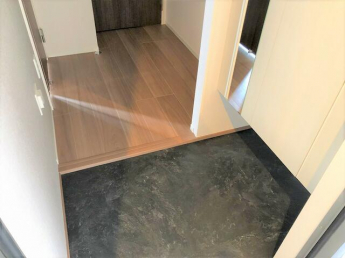 新居浜市久保田町３丁目のアパートの画像