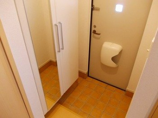 【玄関】