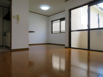 【居間・リビング】