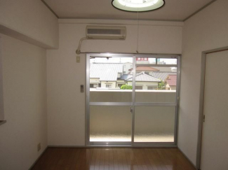 【洗面所】