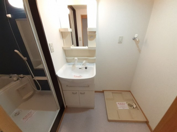 参考、同建物・反転間取りの号室