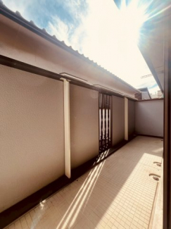 【バルコニー】