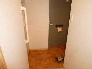 シンプルで使いやすい玄関です