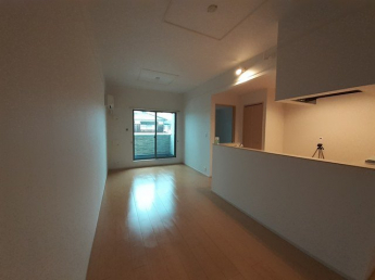 こちらの居間で趣味の時間をお楽しみください