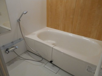 日々の疲れを癒すお風呂付です