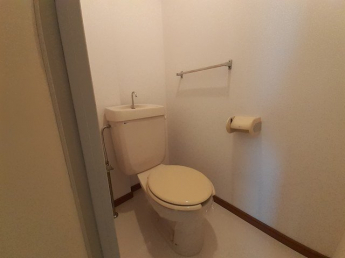 シンプルで使いやすいトイレです