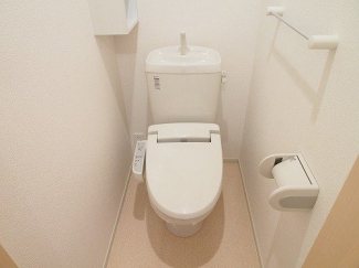 落ち着いたトイレです
