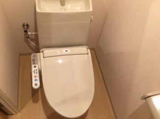 シャワー付トイレ
