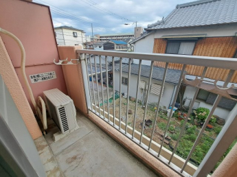 【バルコニー】