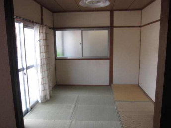 松山市春美町のアパートの画像