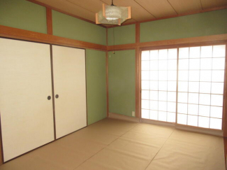 東温市則之内乙の一戸建ての画像