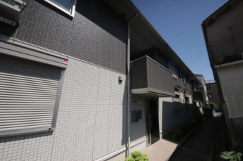 清潔なエントランスです