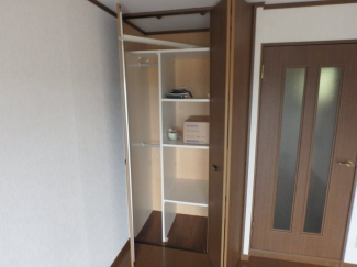 たっぷりとした収納スペースです