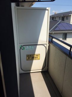 【バルコニー】