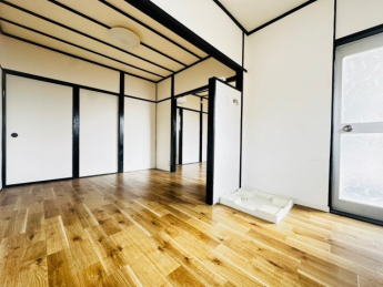 【寝室】