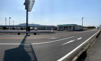 蒲生郡竜王町大字弓削の店舗一戸建ての画像