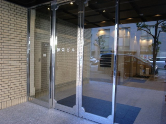 【エントランス】