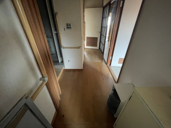 【バルコニー】