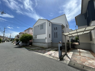 【前面道路含む現地写真】