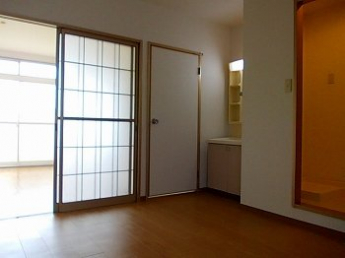 明るい室内です