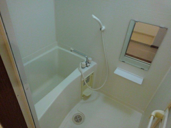 ゆったり過ごせるお風呂です