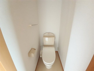 ゆったりとした空間のトイレです