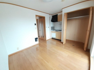明るい室内です