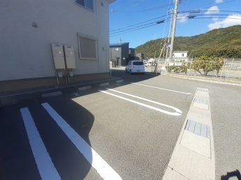 駐車スペースもあります